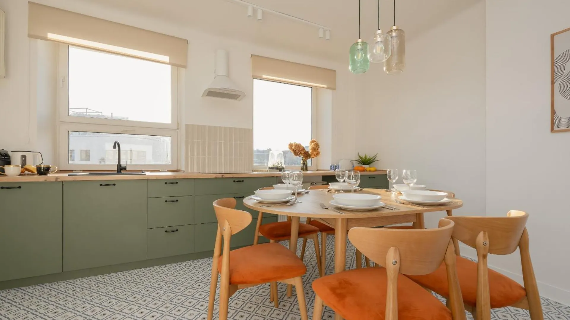 Apartment For 6 People Near Royal Baths Park By Renters Prestige Varsovia